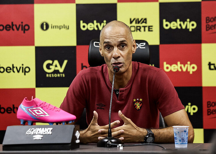 César Lucena enxerga que ansiedade pode estar afetando a atuação da equipe sub-20 do Sport