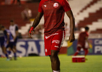 Luiz Paulo vem se destacando pelo Náutico no Pernambucano. Foto: Náutico
