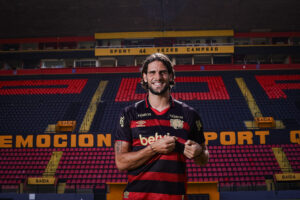 Gonçalo Paciência apresentado pelo Sport. Foto: @paulopaivafoto/@sportrecife