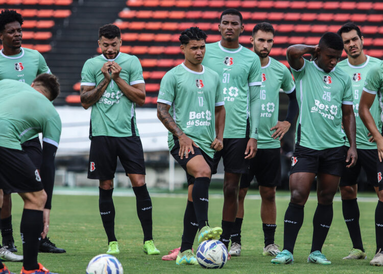 Santa Cruz enfrenta o Decisão na estreia do Pernambucano. FOTO: Evelyn Victoria