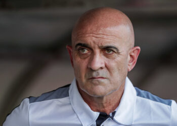 Santa Cruz: Em protesto após erro da arbitragem, Itamar Schulle não concede entrevista