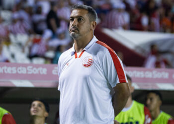 Marquinhos Santos enaltece sequência de vitórias do Náutico e parabeniza os jogadores por atuação contra o Maguary