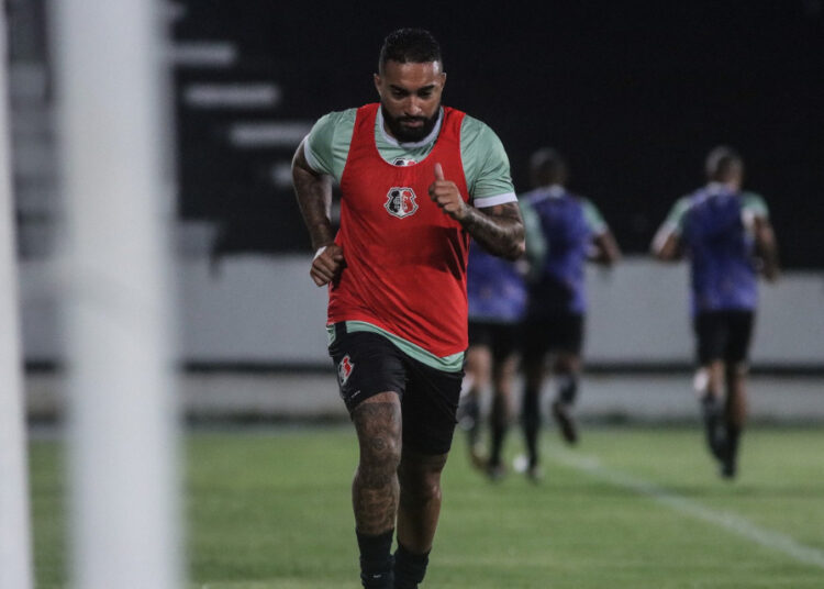 Rafinha comenta características e chegada ao Santa Cruz: “Não pensei duas vezes”