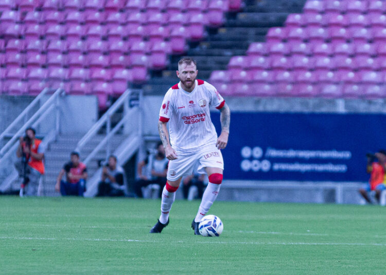 Náutico: Fagner Alemão rompe ligamento do joelho e está fora da temporada