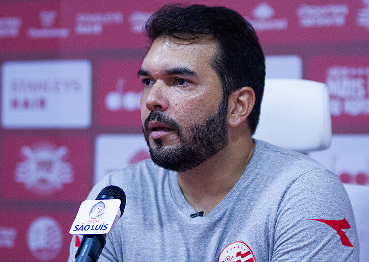 Auxiliar do Náutico enxerga time ansioso para concluir as jogadas contra a Juazeirense: “Faltou caprichar”