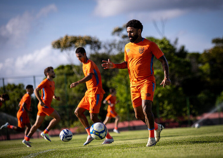 Sport deve enfrentar o Moto Club com modificações no time titular. Foto: Paulo Paiva / Sport Recife