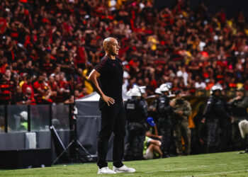Pepa lamenta atuação ruim do Sport no clássico, mas projeta evolução: “Sabemos o nosso objetivo final”