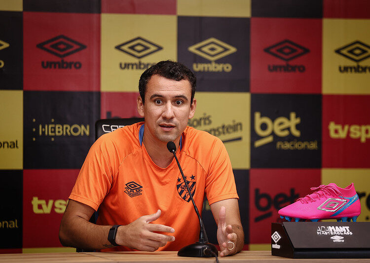 Sport: Pablo apóia decisão de Pepa em rodar o elenco e lamenta jogo das quartas de final sem presença de público