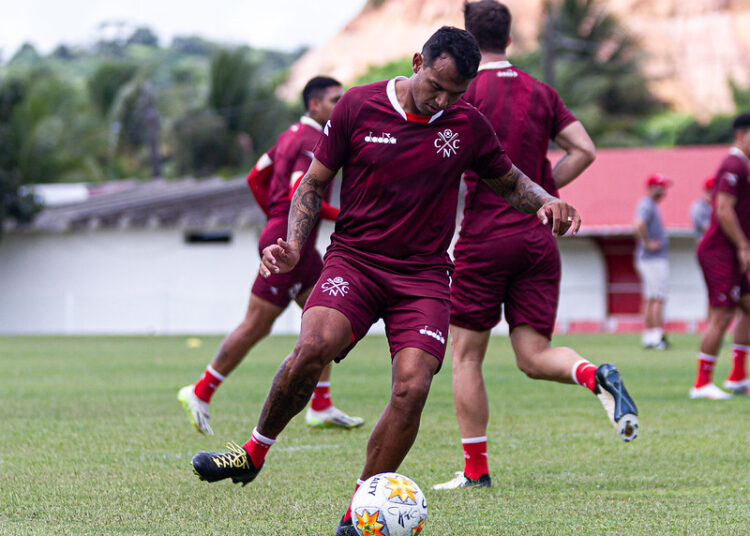 Vinicius fará estreia pelo Náutico contra o CSA pela Copa do Brasil. FOTO: Gabriel França / Náutico