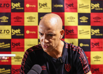 “Fomos incompetentes dentro de campo”, diz Pepa após eliminação do Sport na Copa do Brasil