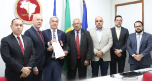 Clubes de Recife assinam acordo com MPPE visando combate a violência das torcidas organizadas.