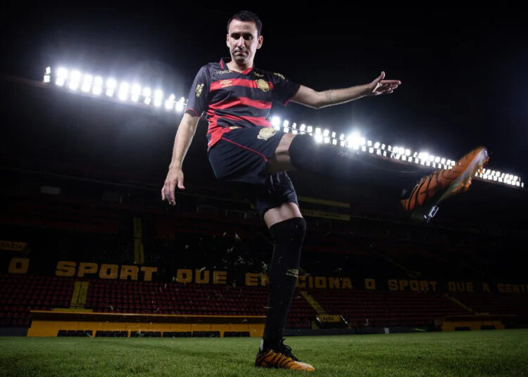 Sport confirma contratação do atacante Pablo, ex-Athletico/PR