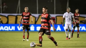 Náutico e Vitória se enfrentam no Barradão. Foto: Piero Carpi/ Vitória