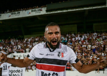 Santa Cruz: Everton Felipe é mais um jogador a deixar o Arruda