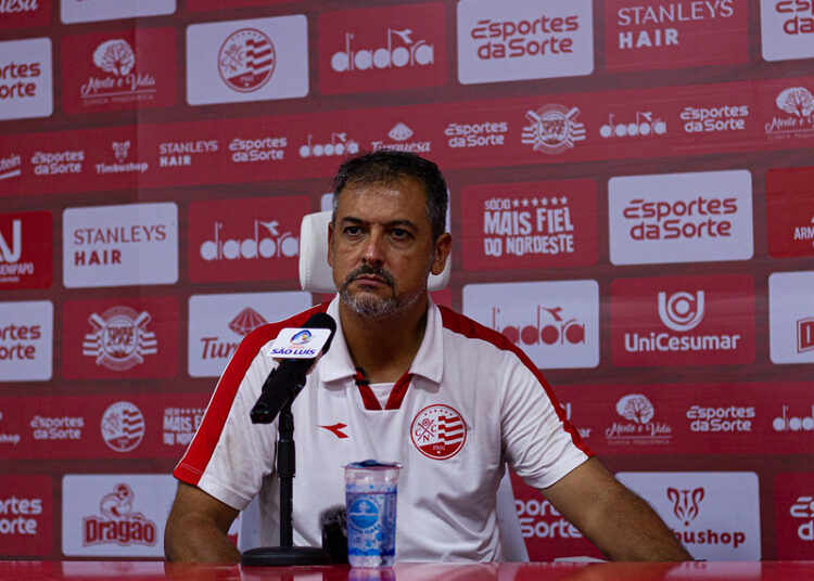 Náutico: Marquinhos Santos fala em virada de chave após classificação na Copa do Brasil