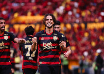 Sport: Paciência fala sobre semana livre para treinos e expectativa para o clássico