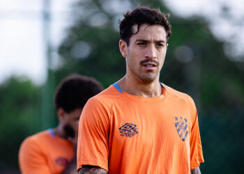 Sport: Fabrício Domínguez celebra gol no clássico e projeta partida contra o Vitória