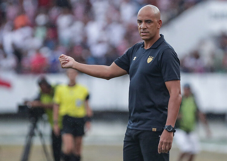 Pepa exalta desempenho do Sport no clássico e destaca que jogo “poderia ter um resultado histórico”