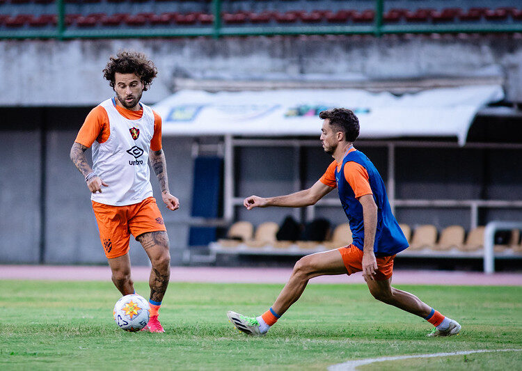 Sport busca consolidar a liderança do grupo A da Copa do Nordeste. Foto: Paulo Paiva/Sport