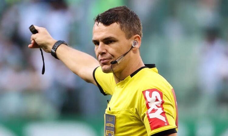 Paulo César Zanovelli será o árbitro da final do Pernambucano 2025 entre Sport x Retrô