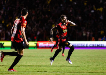 Sport viaja até o Rio de Janeiro para enfrentar o Vasco. Foto: Paulo Paiva/Náutico