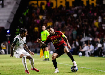 Lucas Lima reprova atuação da arbitragem após Sport x Palmeiras: “Decidiu para eles”