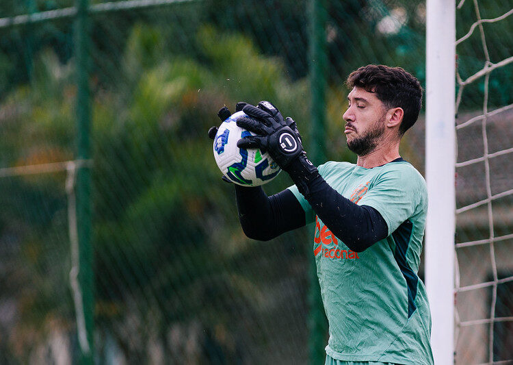 Sport: Caíque França destaca semana de treinos em busca da primeira vitória na Série A