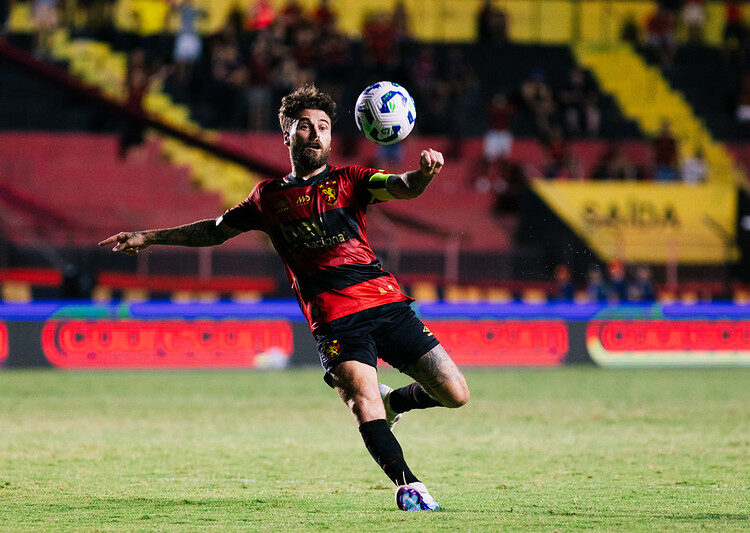 “Não estamos satisfeitos, temos time para estar melhor posicionado”, diz Lucas Lima sobre momento do Sport