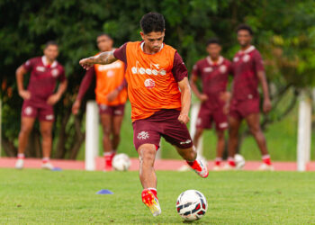 Náutico: Thalissinho comemora chance contra o Brusque e foca na preparação para o próximo jogo
