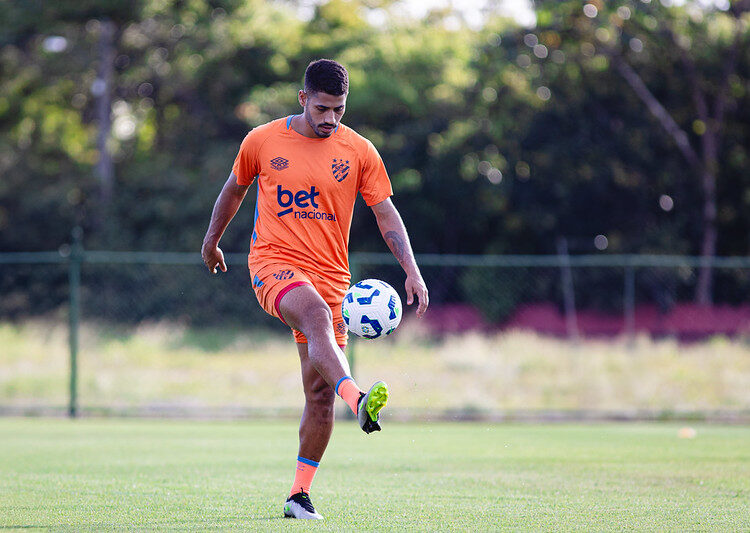 Sport: Hereda ressalta confiança do elenco em César Lucena e projeta partida contra o Cruzeiro