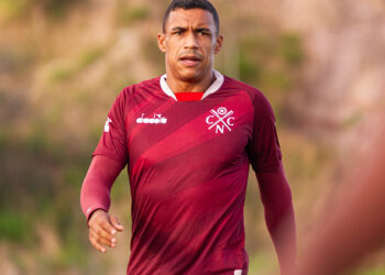 Arnaldo comemora assistências em vitória do Náutico e projeta partida contra o Ypiranga/RS