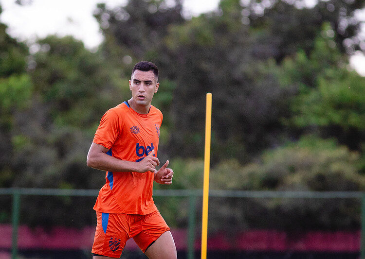 Rivera fala em união e trabalho duro para reverter momento difícil do Sport