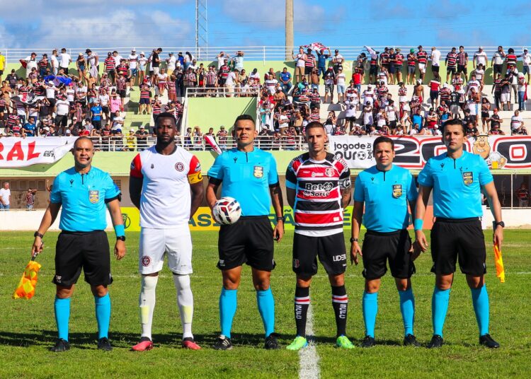 No Nazarenão, Santa Cruz fica no 0x0 com Santa Cruz-RN, pela Série D