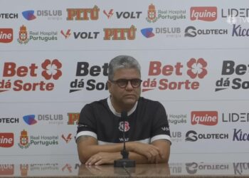 Marcelo Cabo destaca preparação do Santa Cruz e projeta jogo duro contra o Ferroviário/CE