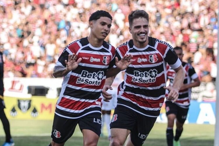 Santa Cruz tenta mais uma vitória no Brasileirão Série D. Foto: Evelyn Vitória