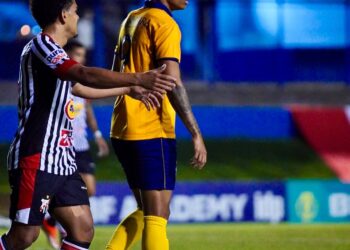 Retrô fica no empate sem gols com o Anápolis, fora de casa, e permanece no Z-4 da Série C