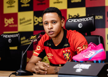 Sport rescinde contrato com atacante Arthur Sousa