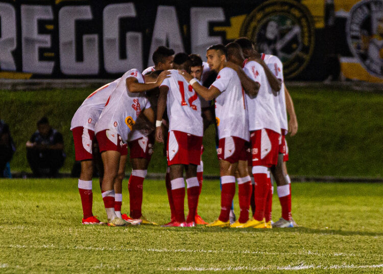 Náutico deve fechar janela de transferências sem anúncio de novos nomes