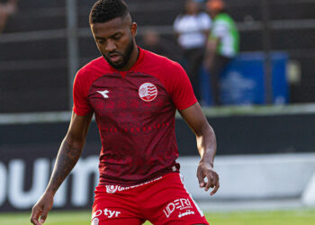 Náutico: Kelvin comenta sobre expulsões nos últimos jogos e projeta partida contra o Bahia pela Copa do Nordeste