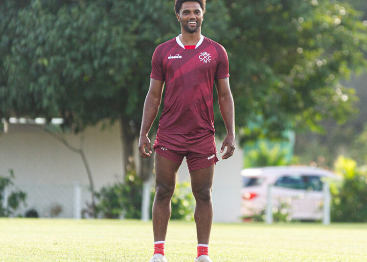 Bruno Mezenga deve ter sequência no time titular. Foto: Gabriel França/Náutico