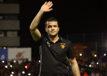Sport confirma contratação de Daniel Paulista como novo treinador