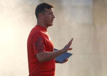 Sport contrata Tadashi Hara como novo preparador físico