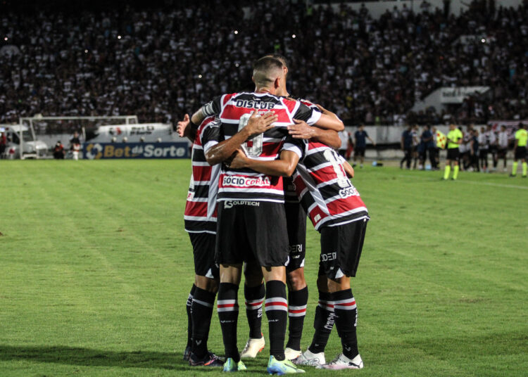 Santa Cruz supera o Ferroviário no Arruda e mantém boa fase na Série D