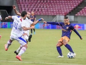 Retrô tenta sair da lanterna da Série C enfrentando o CSA. Foto: Divulgação / Instagram Retrô FC Brasil