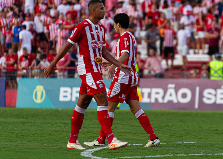 Náutico: Mateus Silva exalta força defensiva e projeta partida contra o Caxias