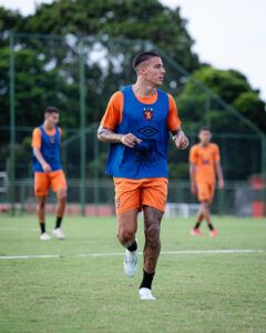Carlos Alberto não joga mais pelo Sport e vai ser empretaso ao Cuiabá. Foto: Paulo Paiva/Sport