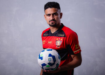 Sport confirma contratação do zagueiro Ramon Menezes