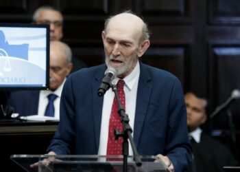 Renúncia no Santa Cruz: Presidente do Conselho Fiscal entrega o cargo