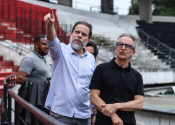 Com visita de arquiteto, Santa Cruz planeja futuro do Arruda como arena multiuso