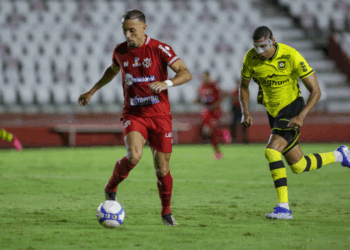 Náutico encara o São Bernardo fora de casa. Foto: Tiago Caldas/ Náutico